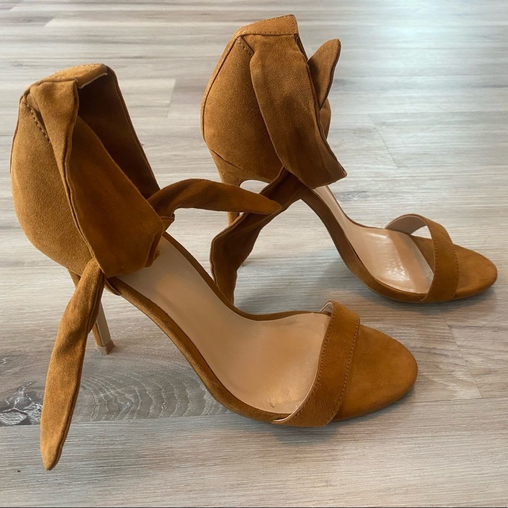 Aldo camel pumps